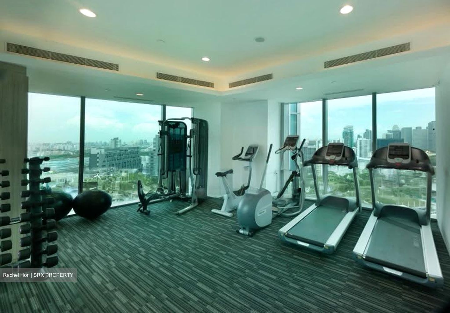 Arc 380 (D8), Office #612397401